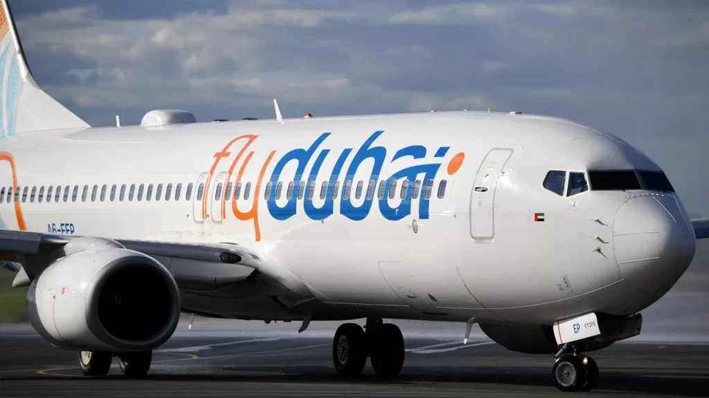 Одного из пилотов подавшего сигнал бедствия самолета Flydubai ранили ножом